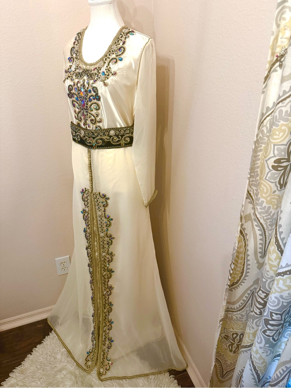 Moroccan kaftan Designer Hand Work Dubai Embroidered Georgette Stylish Maxi . - Picture 4 of 16